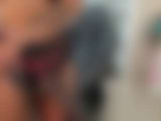 Live cam show with Butterfly Booty - Brown Eyes BBW on justonemore.cc