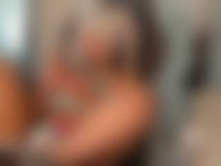 Live cam show with Butterfly Booty - Bedroom Teen (18+) on xplaylive.com