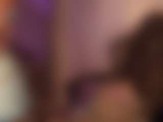 Live cam show with Butterfly Booty - Squirt on liverealitysex.com