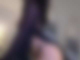 Live cam show with azaleiia - Crazy on galaxygirlnitro.com