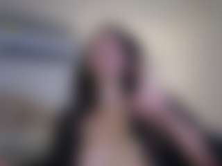 Live cam show with azaleiia - Curvy on crypto-cams