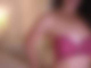 Live cam show with azaleiia - Lovense on Stripli.com