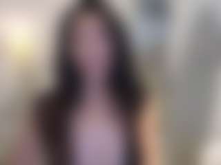 azaleiia's Live Sex Cam Show