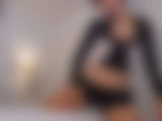 azaleiia's Live Sex Cam Show
