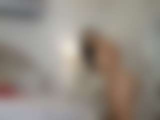 azaleiia's Live Sex Cam Show