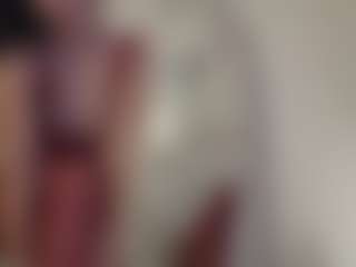 azaleiia's Live Sex Cam Show