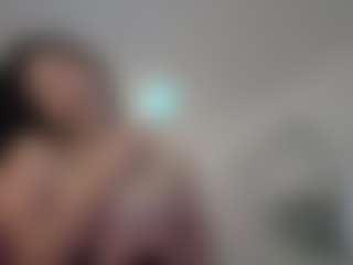 azaleiia's Live Sex Cam Show