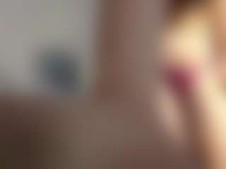 azaleiia's Live Sex Cam Show