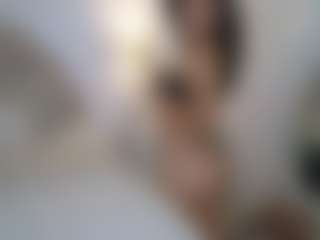 azaleiia's Live Sex Cam Show