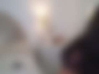 azaleiia's Live Sex Cam Show