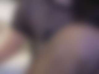 azaleiia's Live Sex Cam Show