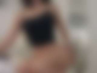 azaleiia's Live Sex Cam Show