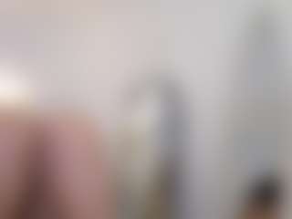 azaleiia's Live Sex Cam Show