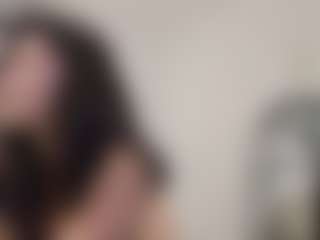 azaleiia's Live Sex Cam Show
