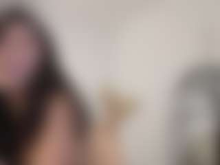 Live cam show with azaleiia - Squirt on StripNow