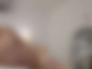 azaleiia's Live Sex Cam Show