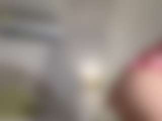 azaleiia's Live Sex Cam Show