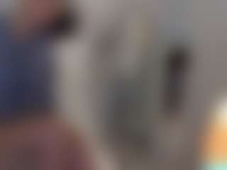 azaleiia's Live Sex Cam Show