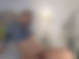 azaleiia's Live Sex Cam Show