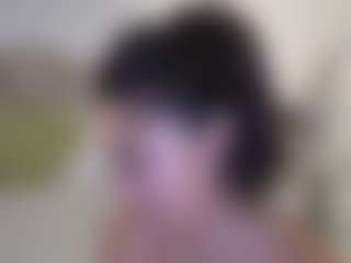 azaleiia's Live Sex Cam Show