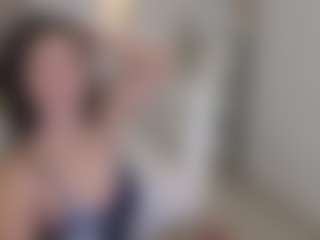 azaleiia's Live Sex Cam Show