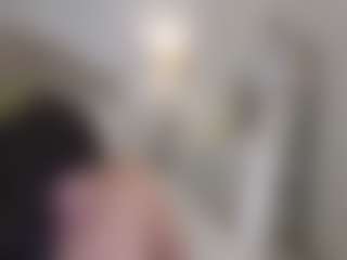 azaleiia's Live Sex Cam Show