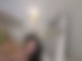 azaleiia's Live Sex Cam Show