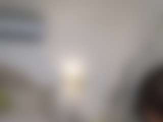 azaleiia's Live Sex Cam Show
