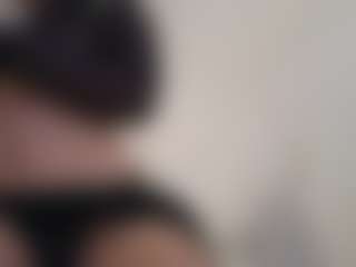 azaleiia's Live Sex Cam Show