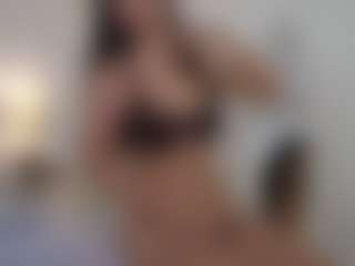 azaleiia's Live Sex Cam Show