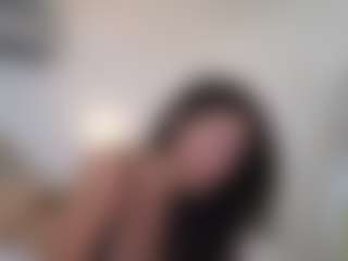 Live cam show with azaleiia - Arab Athletic on Milf Play