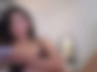 azaleiia's Live Sex Cam Show