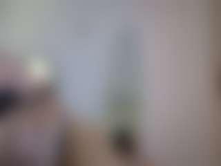 Live cam show with azaleiia - Gamer Latina on CamSodaAdn | colombia