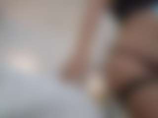 azaleiia's Live Sex Cam Show
