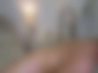 Live cam show with azaleiia - Dildo on Dolls Live
