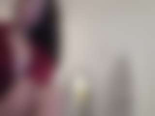 azaleiia's Live Sex Cam Show