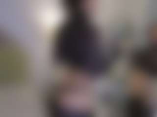 azaleiia's Live Sex Cam Show