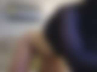 azaleiia's Live Sex Cam Show