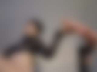 Live cam show with azaleiia - Athletic Big Ass on Cam Slut