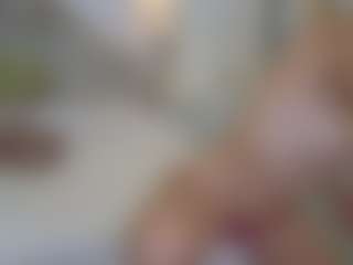 azaleiia's Live Sex Cam Show