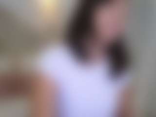 azaleiia's Live Sex Cam Show
