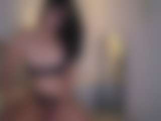azaleiia's Live Sex Cam Show