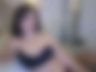 azaleiia's Live Sex Cam Show
