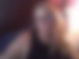 PrettyPennyLayne's Live Sex Cam Show