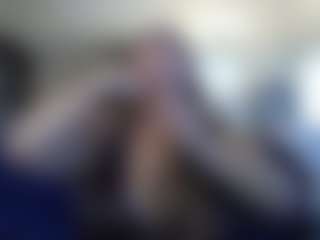 PrettyPennyLayne's Live Sex Cam Show