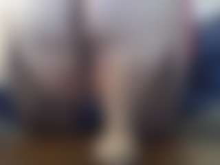 PrettyPennyLayne's Live Sex Cam Show