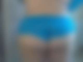 PrettyPennyLayne's Live Sex Cam Show