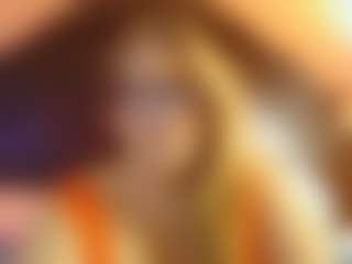 Live-camshow met PrettyPennyLayne - Thick op Camsoda