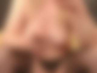 ErickaLee's Live Sex Cam Show