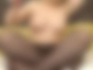ErickaLee's Live Sex Cam Show